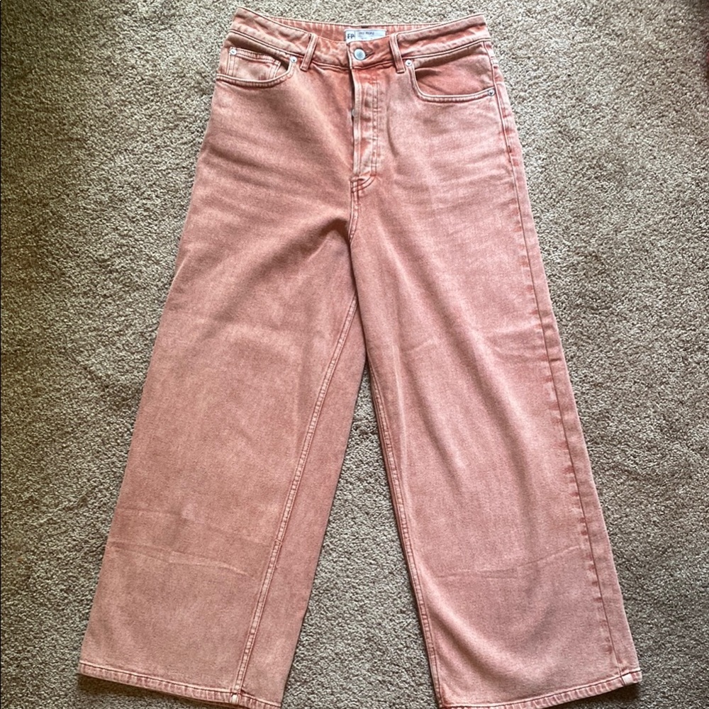 Women's Pink Wide-Leg Jeans